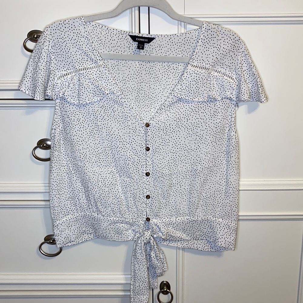 Express | White & Black Polka Dot Cropped Blouse